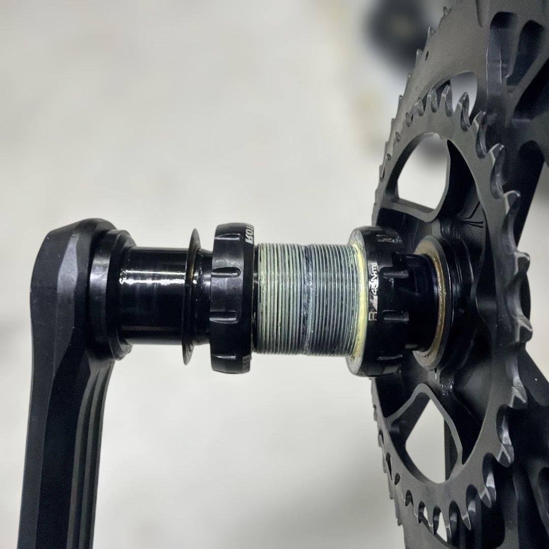 ROTOR Q-RINGS 48/32T クランクセット