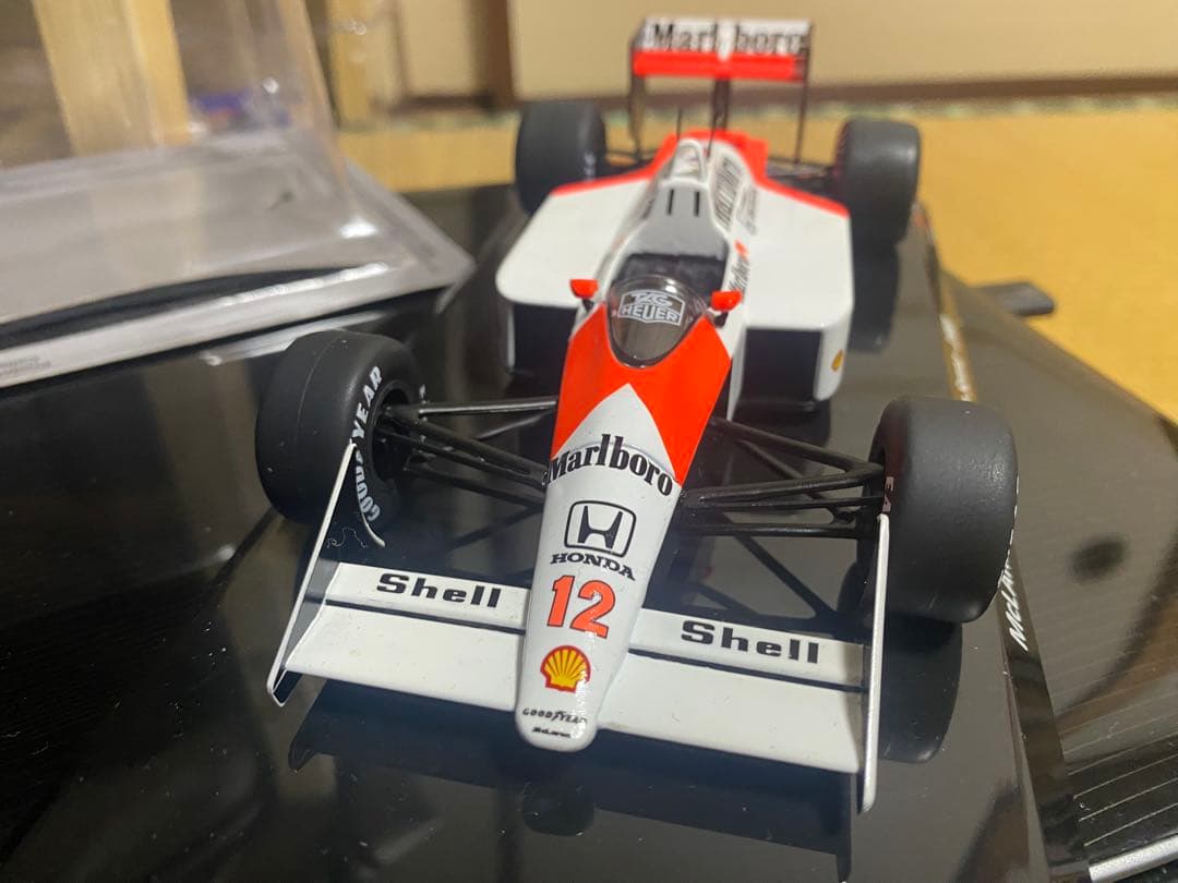 1/24 ビッグスケールF1 マクラーレンMP4/4ホンダ#12 アイルトンセナ