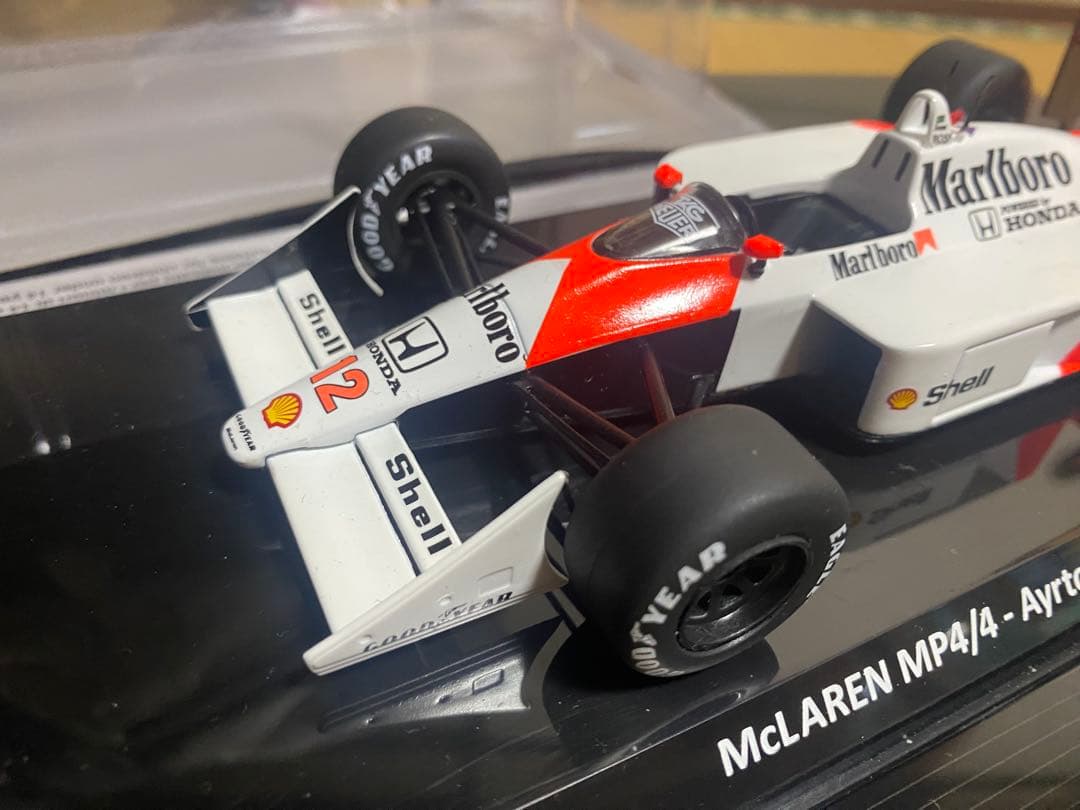 1/24 ビッグスケールF1 マクラーレンMP4/4ホンダ#12 アイルトンセナ