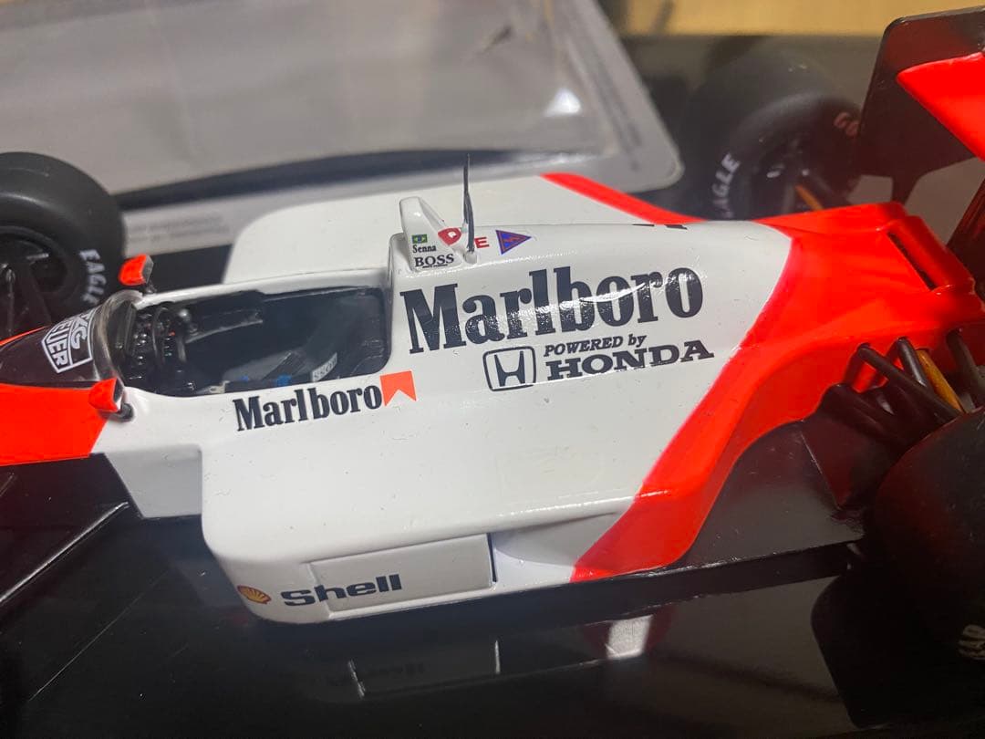 1/24 ビッグスケールF1 マクラーレンMP4/4ホンダ#12 アイルトンセナ