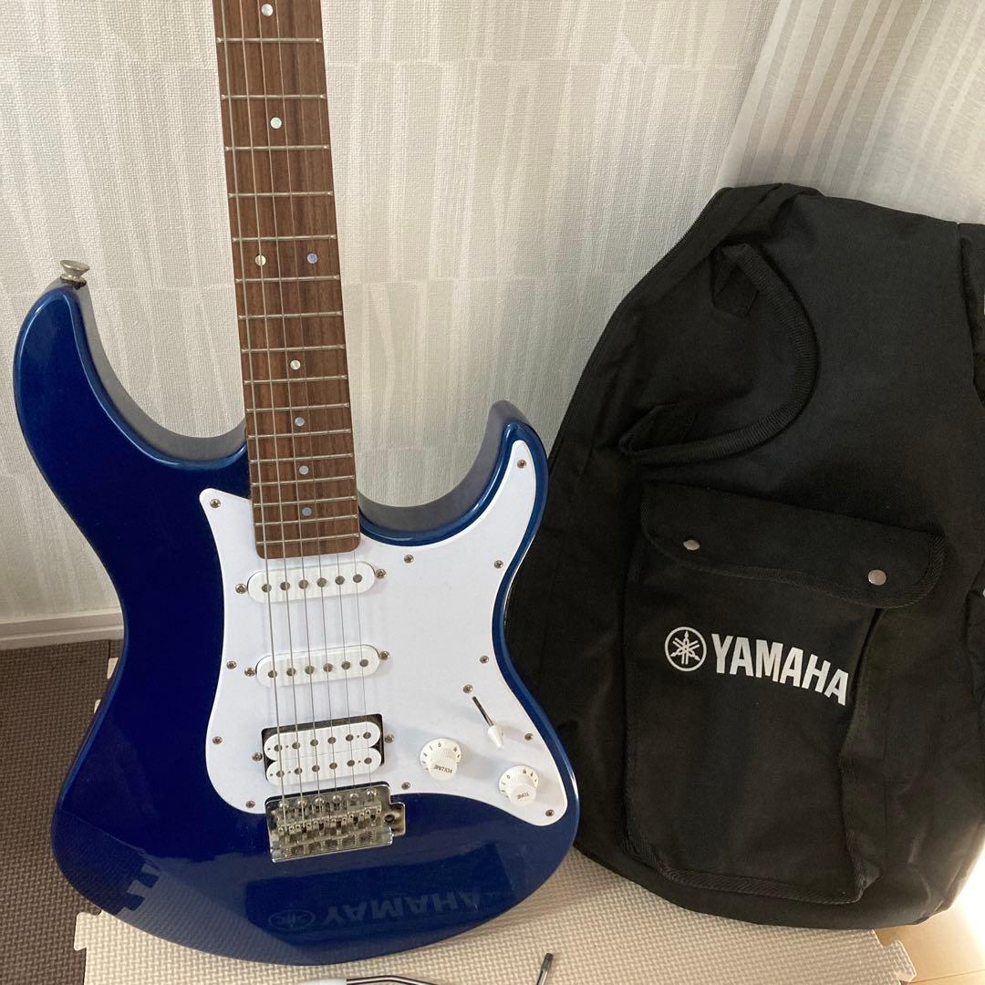 YAMAHA エレキギター　パシフィカ　012