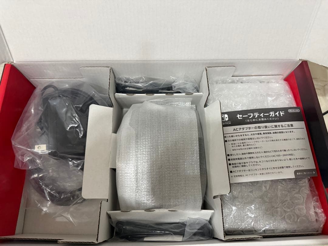 Nintendo Switch 本体 美品　桃太郎電鉄付き　128gbSD付き