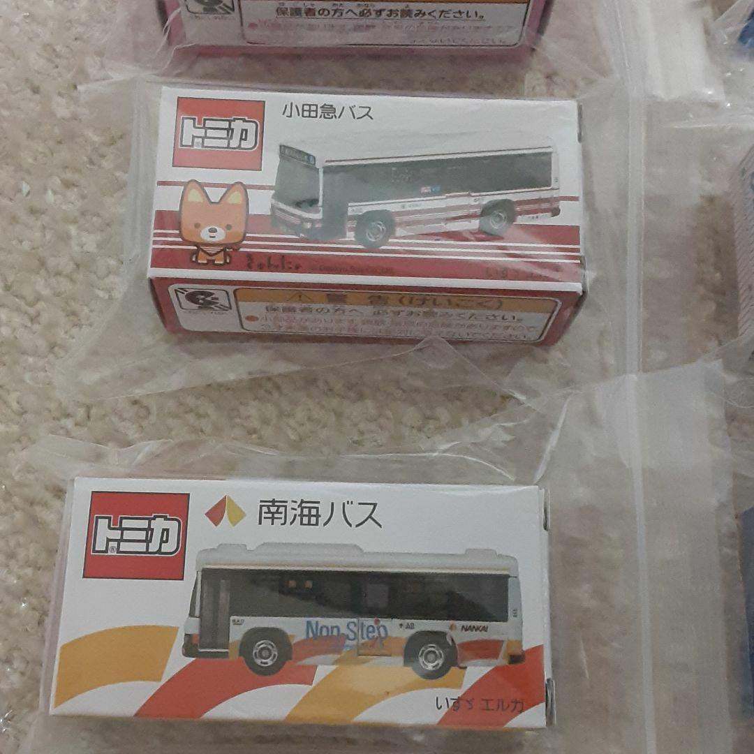 新品　未使用　綺麗です　4個　トミカ　人気　バスコレクション