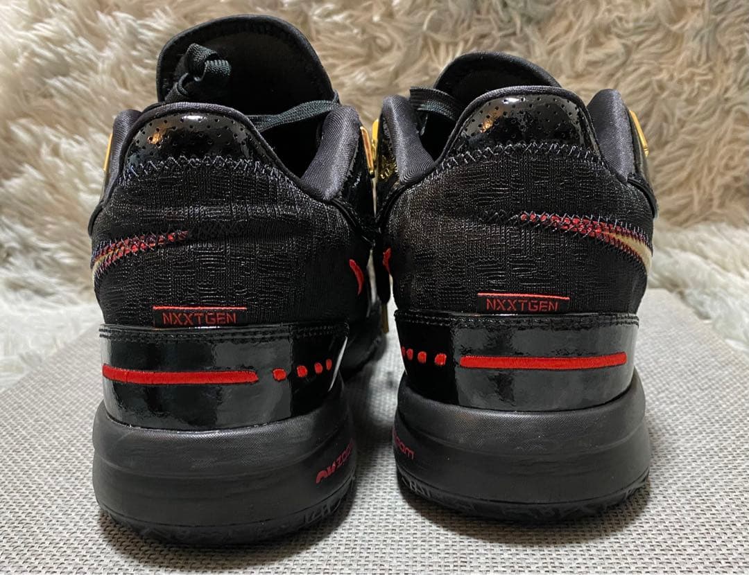 NIKEレブロン NXXT Gen AMPD EP