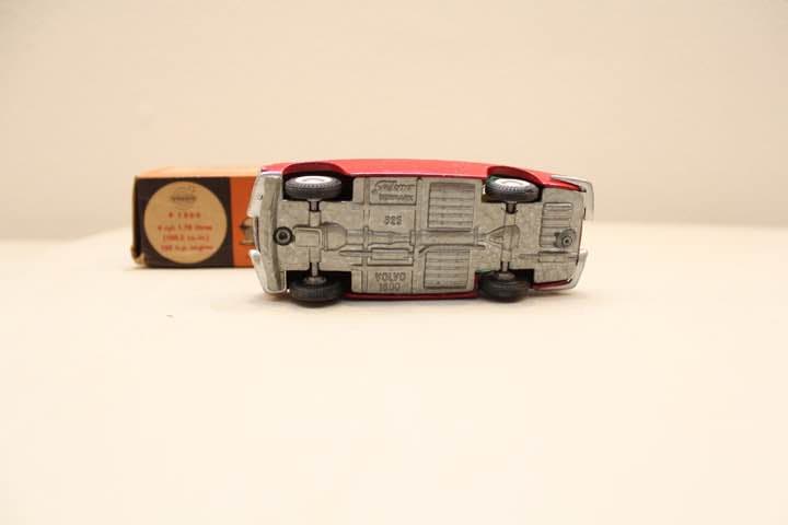 Tekno VOLVO P1800 ビンテージミニカー