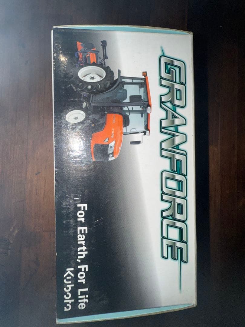 Kubota Granforce トラクター 1/32