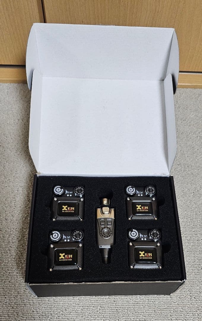 【中古美品】Xvive U4R4 ワイヤレスインイヤーモニター イヤモニ