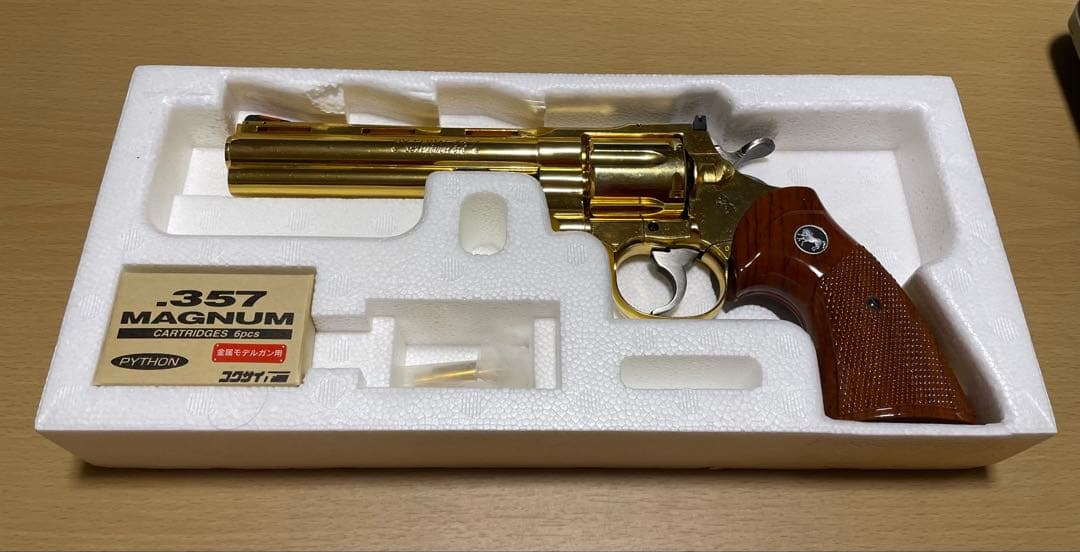 コクサイ ニュー　コルト　パイソン 24kメッキ　6インチ