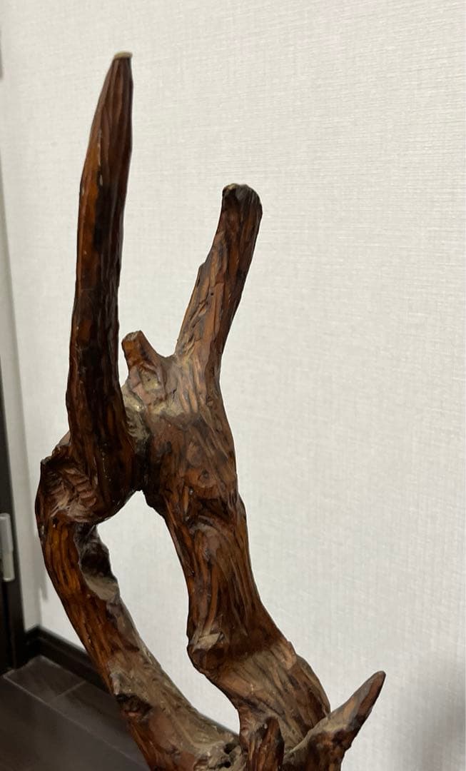 【天然木の置物】　 ＊サイズ（約）：最大幅35cm 、高さ83cm
