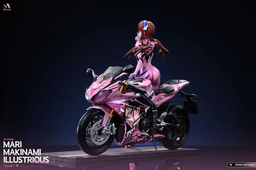 真希波・マリ・イラストリアス　フィギュア　エヴァンゲリオン　ガレージキット