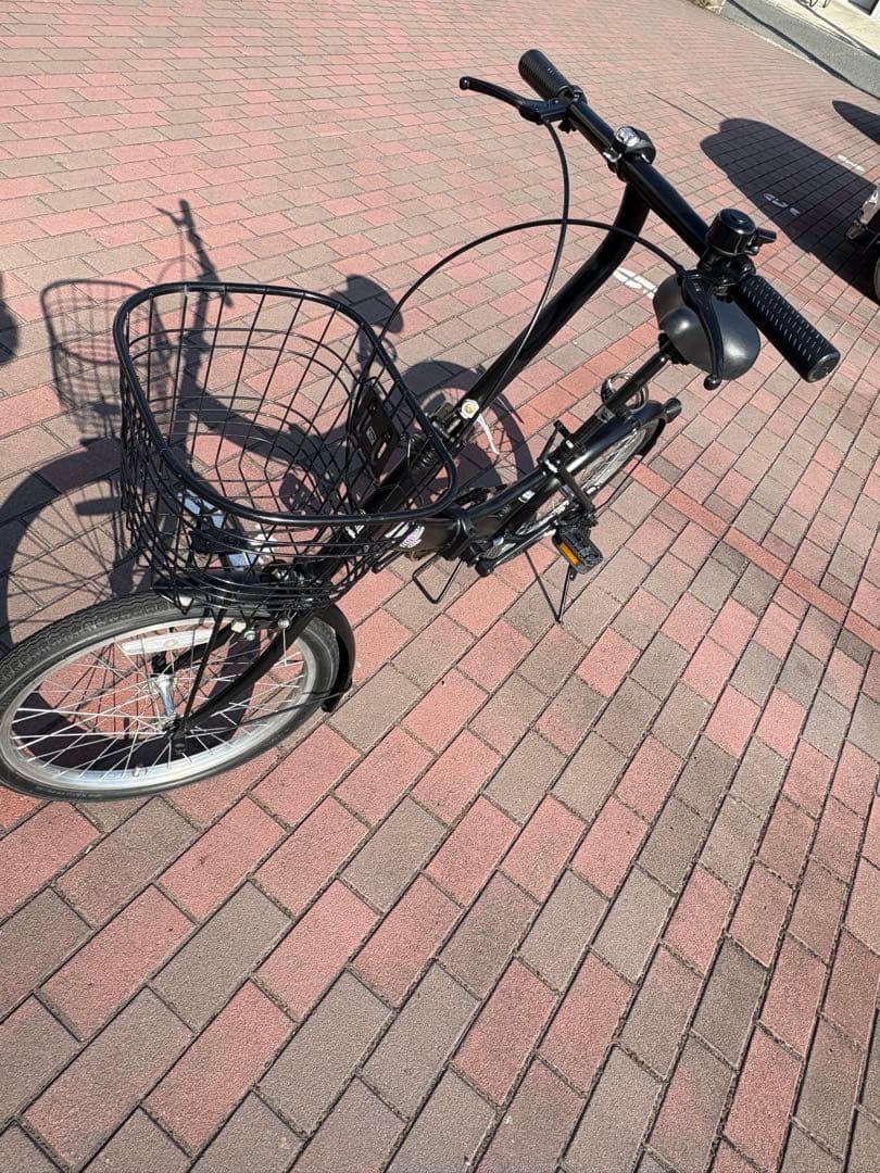 ブラッキー折り畳み自転車(20㌅)配達出来ます。お引き取り大歓迎！