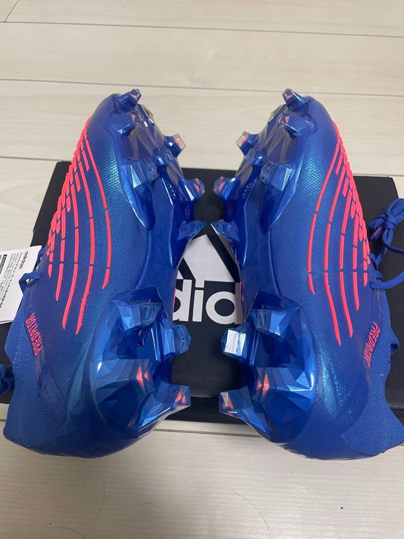 アディダス プレデター fg 24.5cm