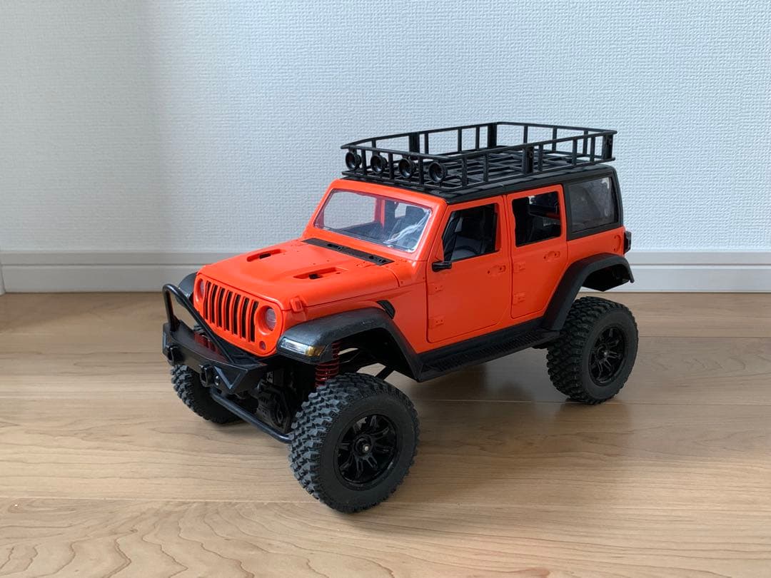 オレンジ オフロードラジコン車 ルーフラック付mn128 DEERC クローラー