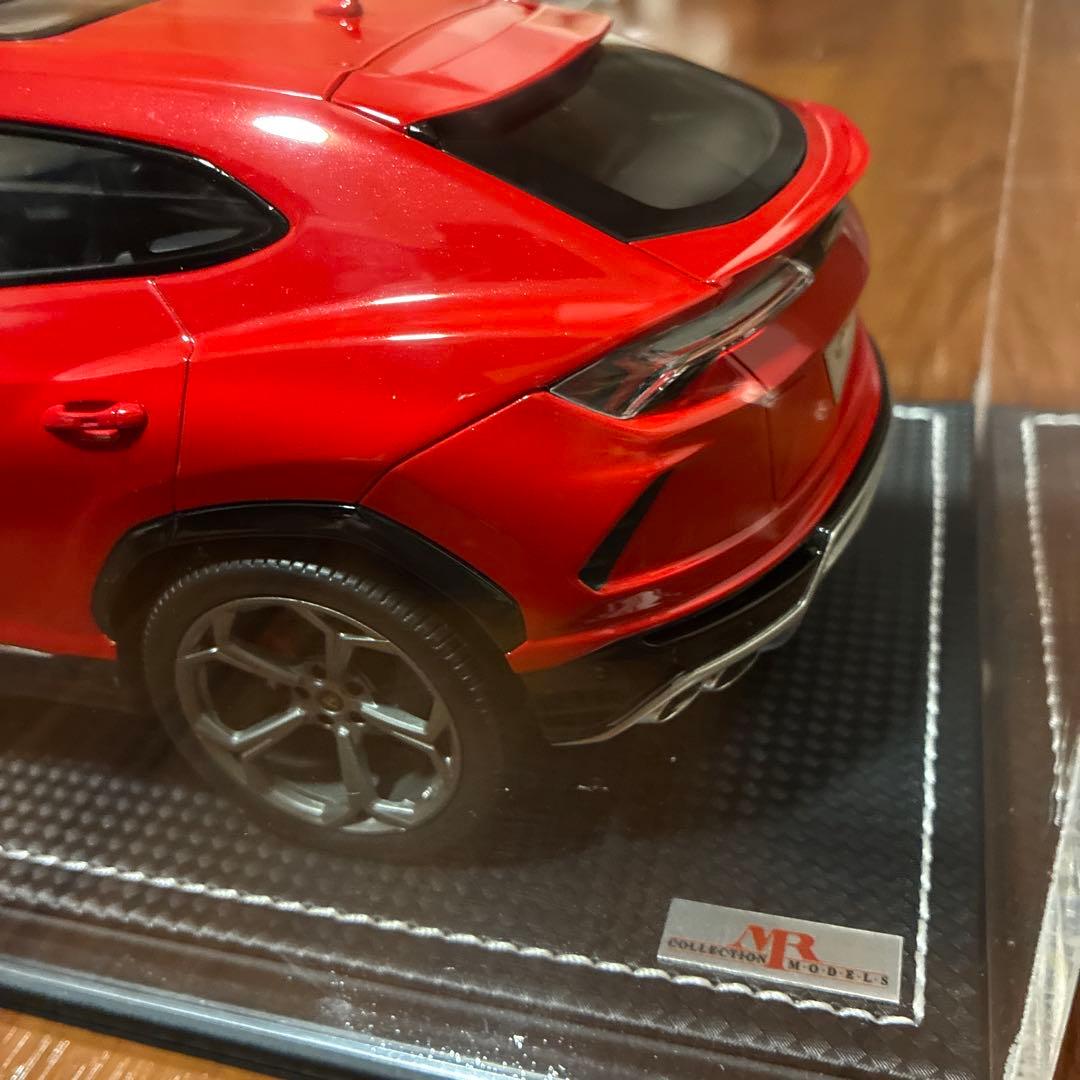 ランボルギーニ　ウルス　フィギュア　希少