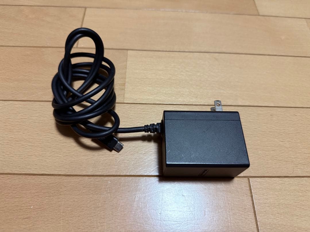 ⭐️美品 Nintendo Switch 2台（通常版＆Lite）＋ 付属品付き