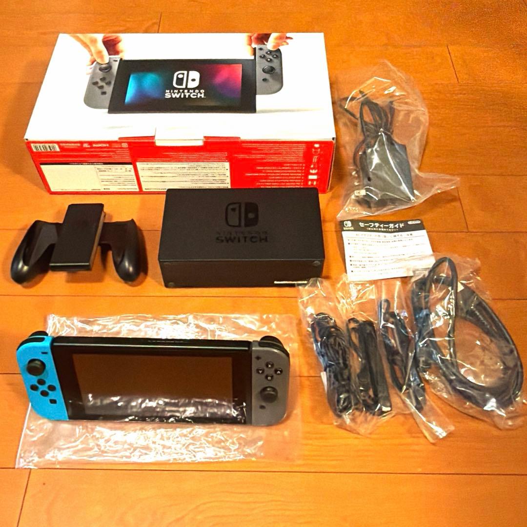 Nintendo Switch 本体 青/黒 Joy-Con、カバー付き