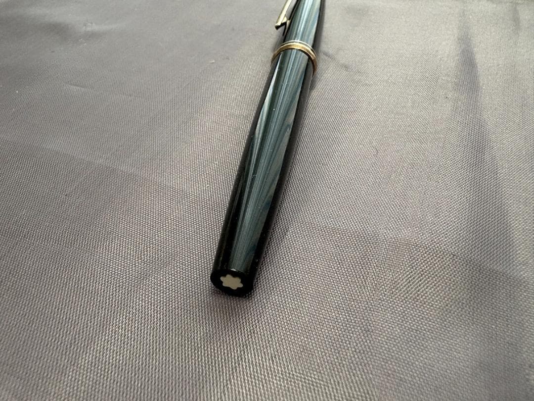 MONTBLANC 万年筆 585 黒　コンバーター&オマケ付