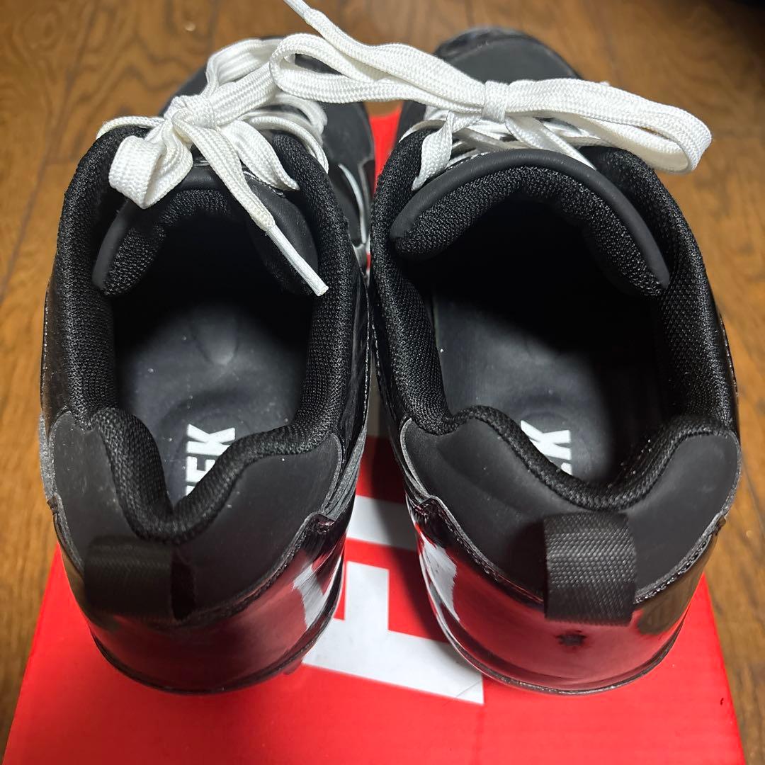 FLEEK スパイク　black 27