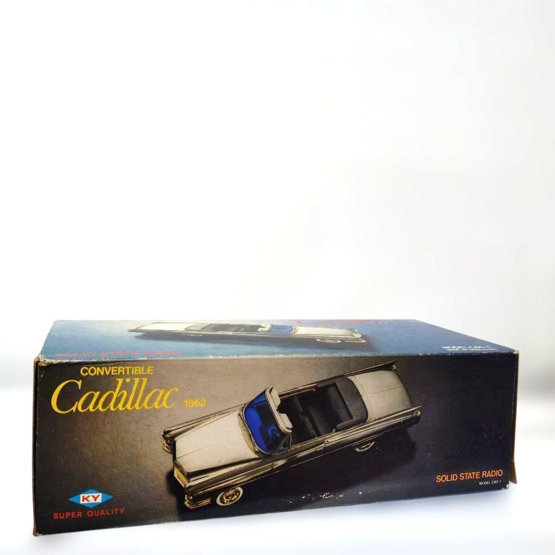 Cadillac 1963 オープンカー ブラック/ゴールド