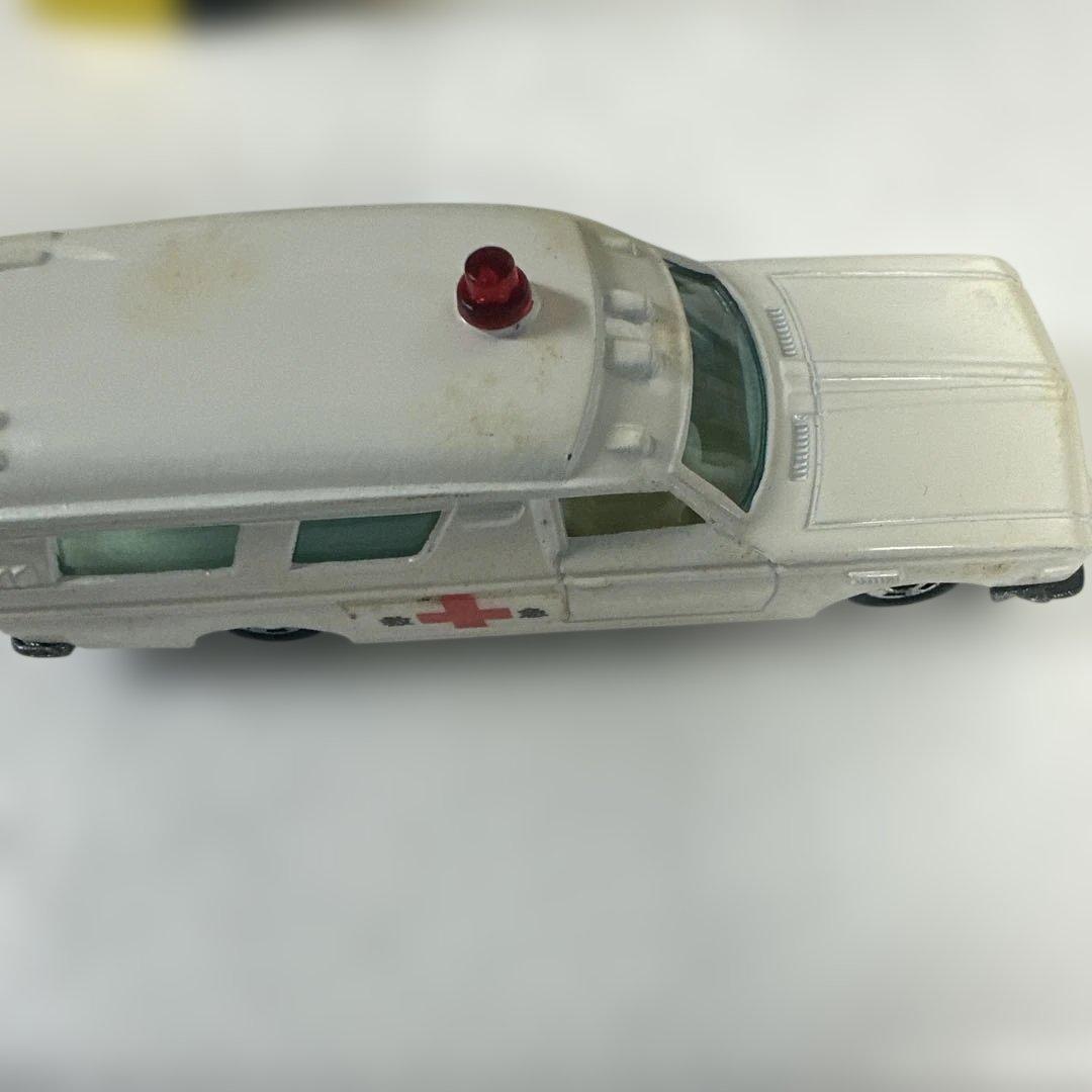 トミカ黒箱No.40 TOYOTA救急車ヴィンテージ