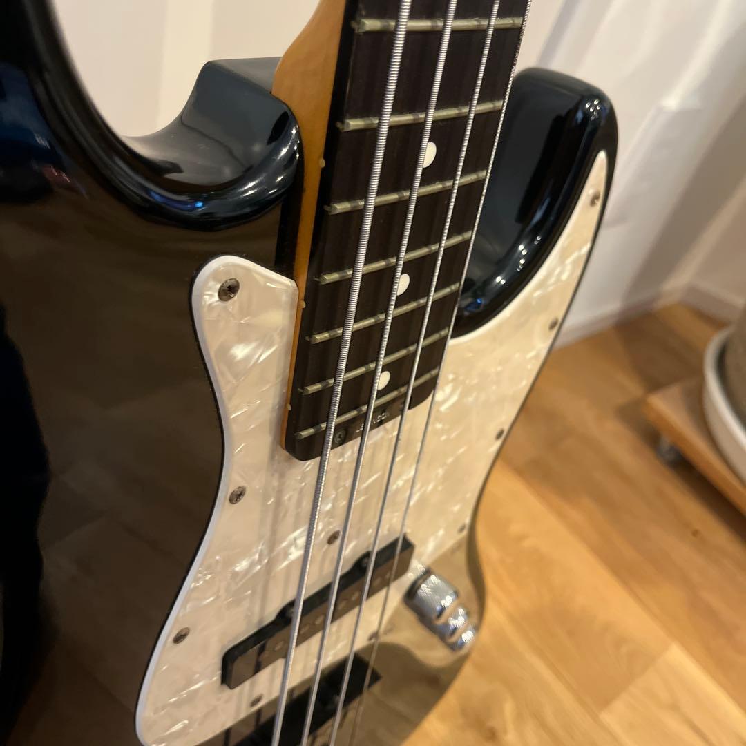 ベース Blade Levinson Limited Jazz Bass