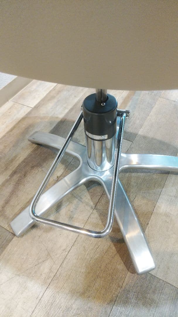 タカラベルモント　セット椅子①