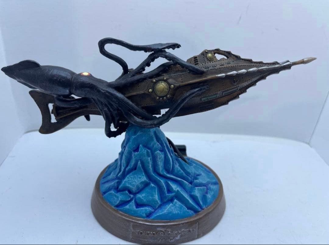 1海底20000マイル　ディズニーシー　フィギュア　置物　2万マイル　ノーチラス