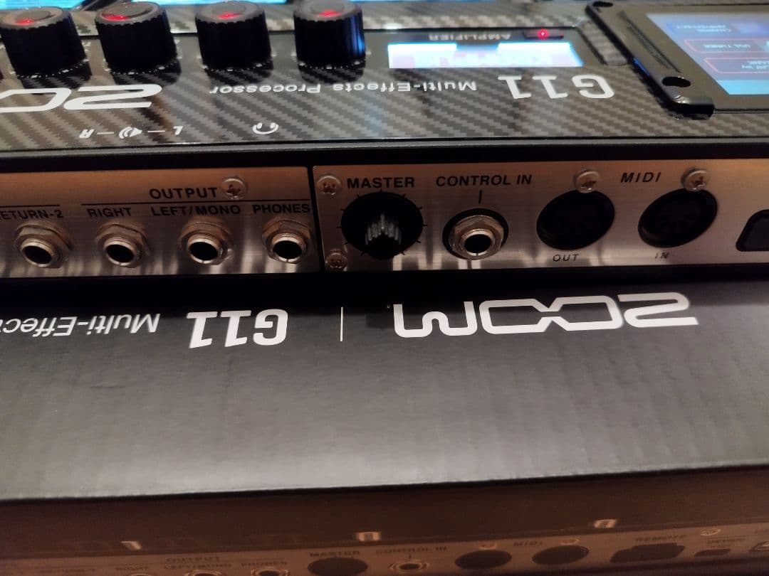 ZOOM G11　Multi Effecter