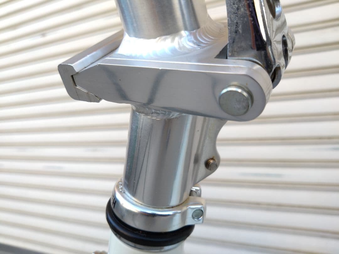 プジョー　コリブリ　18インチ　ルミナスホワイト　神奈川引取限定　ミニベロ