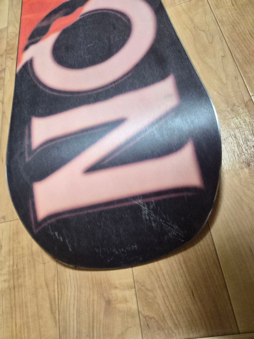 SALOMON スノーボード板
