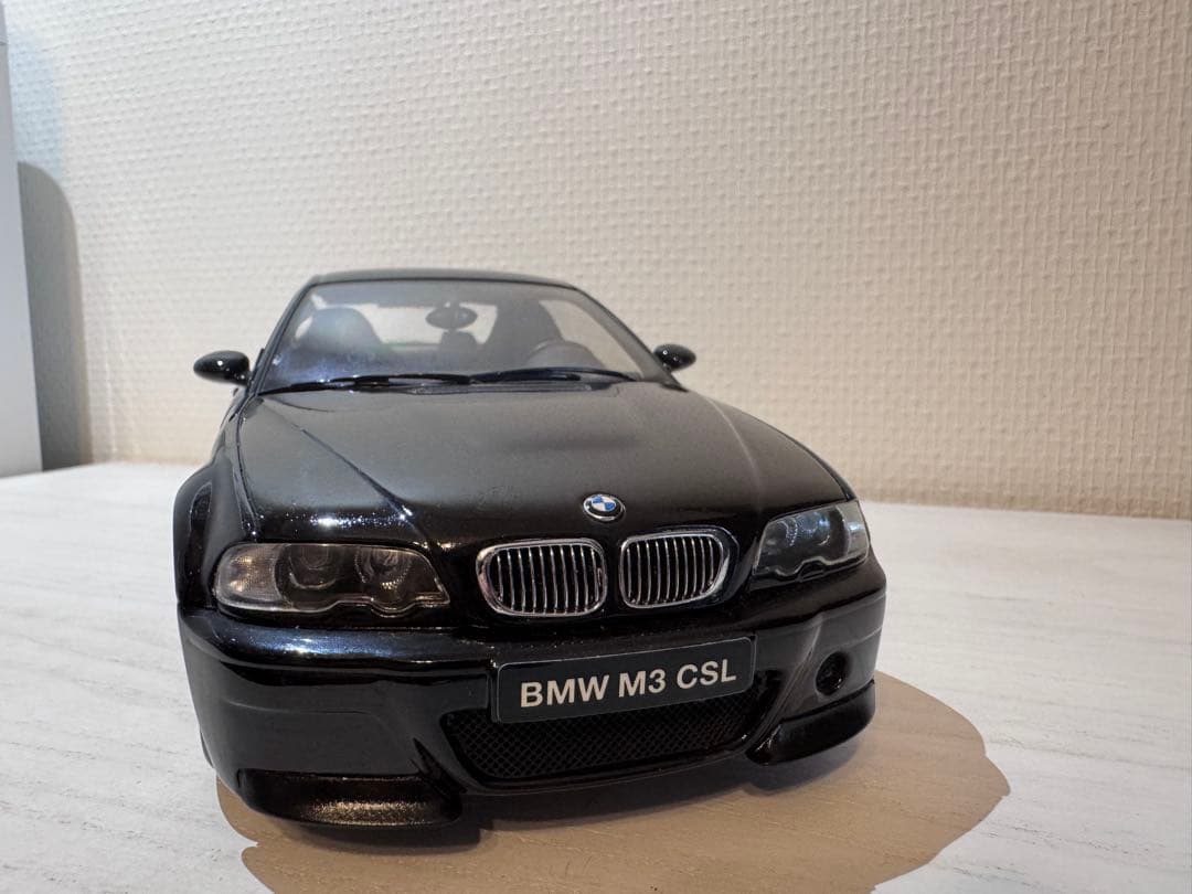 M3 CSL ミニカー 1/18スケール 黒