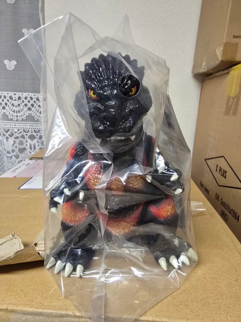 Fantazzzy TOYS ファンタジートイズ　バーニングゴジラ　ソフビ
