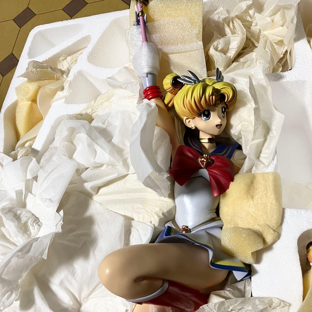 海洋堂 スーパーセーラームーン 1/4 コールドキャスト フィギュア BOME