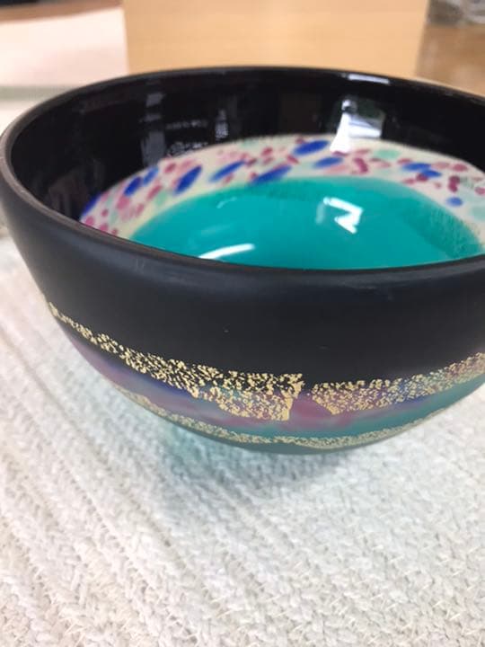 竹内傳治作　ガラスの抹茶碗