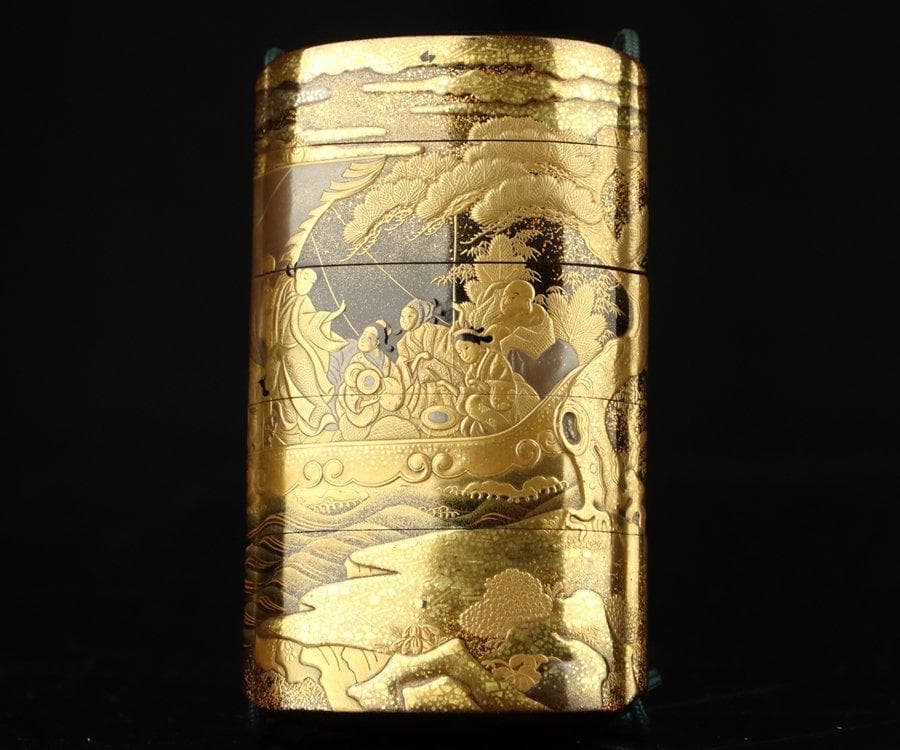 金地船人物高蒔絵印籠　梶川文龍斎作（江戸時代・美術館展示クラス・根付）