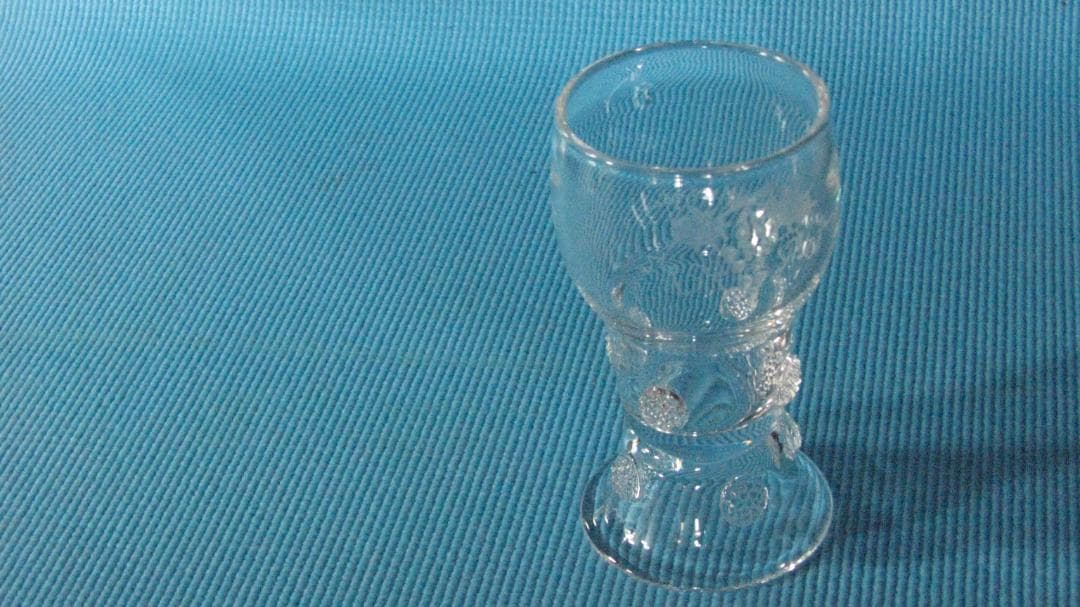 佐藤潤四郎・ルーマー杯・写実的ブドウ枝葉のマーク