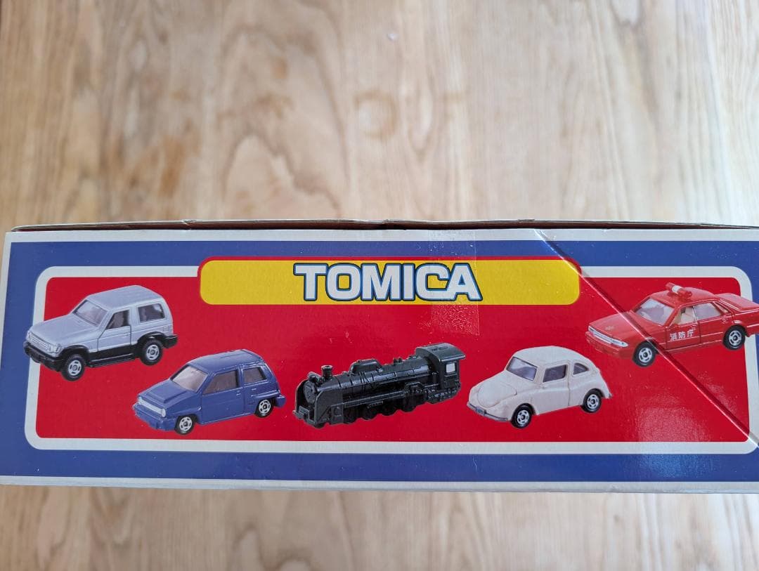 トミカ くじ 30周年記念 ANNIVERSARY 20台 TOMICA