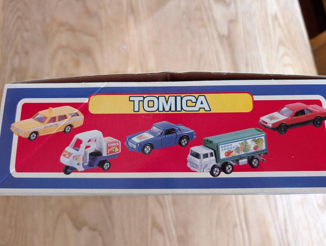 トミカ くじ 30周年記念 ANNIVERSARY 20台 TOMICA