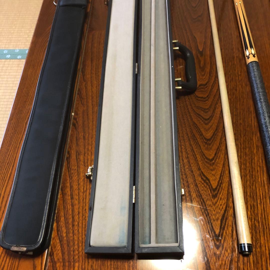 ビリヤードキュー　２本セット　ケース　バック付き　美品