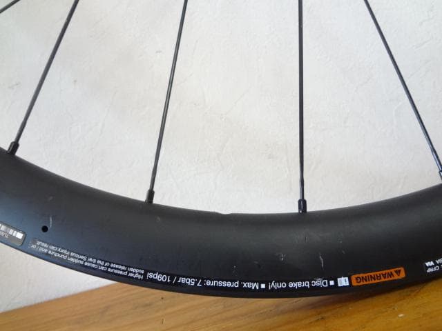 ULTEGRA WH-R8170-C36-TL DISC カーボン ホイール