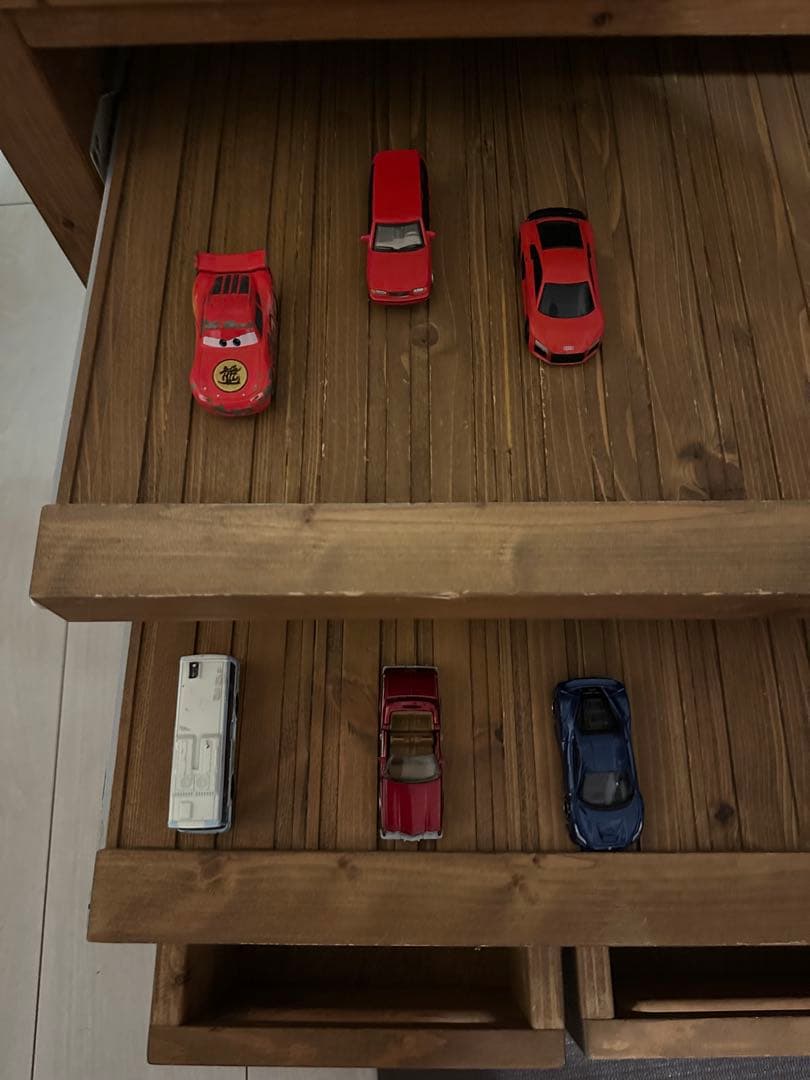 総無垢材　ミニカー　プラレール　キャビネット