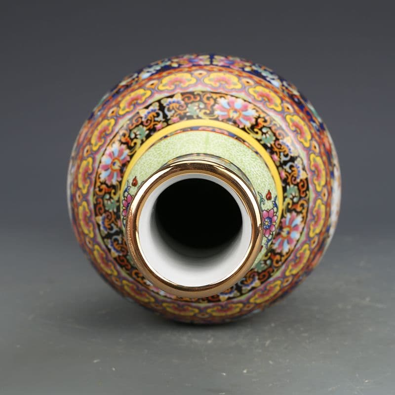 景徳鎮  花瓶  乾隆官窯浄瓶   装飾品工芸品 美術品 置物