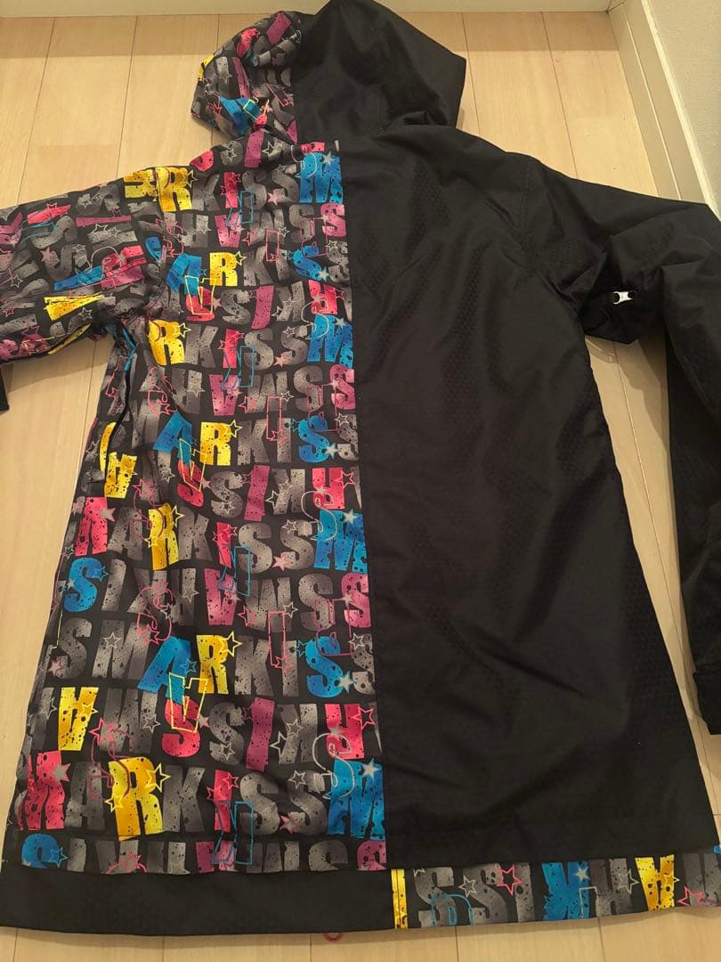 超美品！kissmark キスマーク　スノボウェア　スキーウェア　M ジャンバー