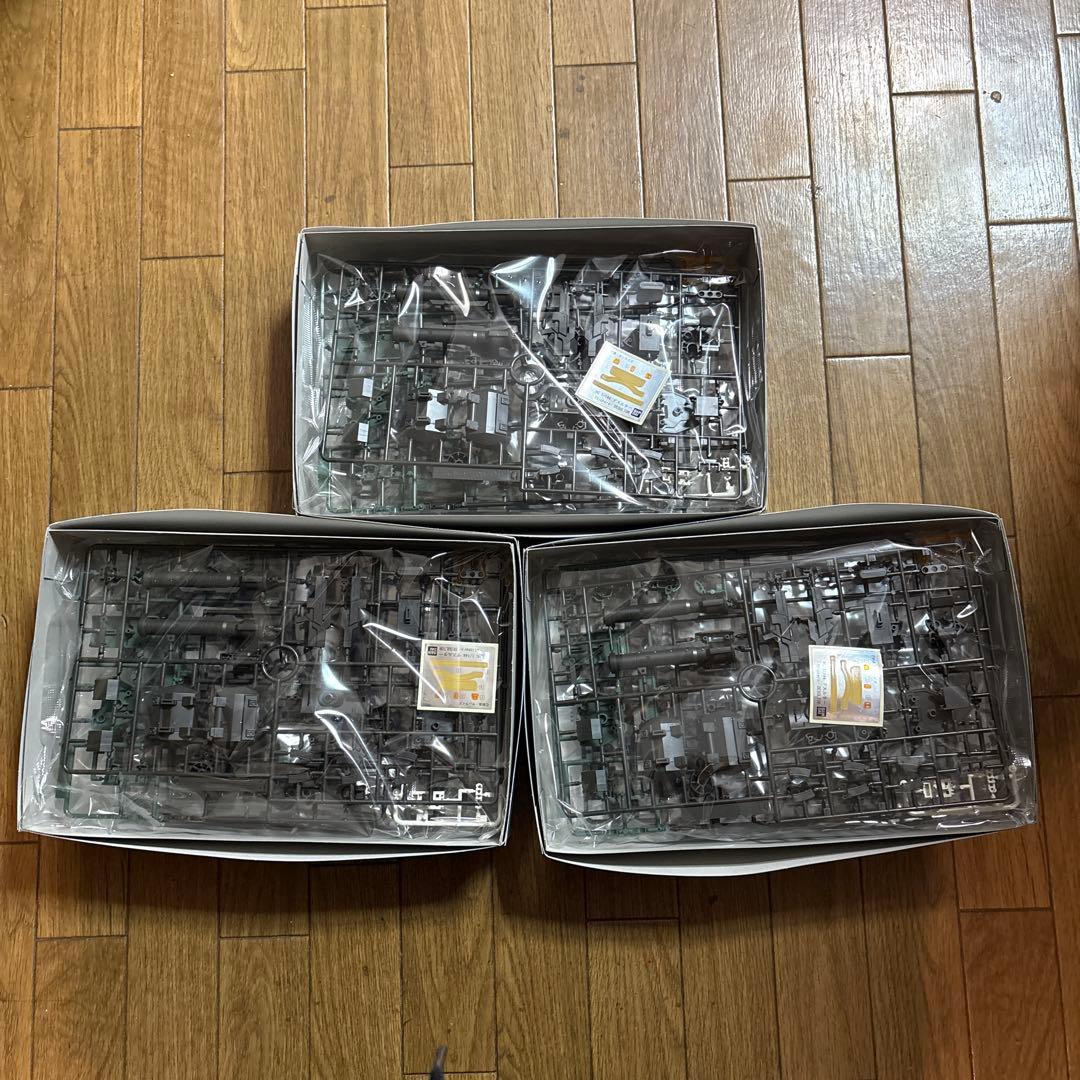 ガンダムHG DESULTOR 3体セット