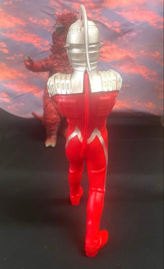 30cm！■ ウルトラセブン パンドン / リアル ソフビ / ビリケン CCP