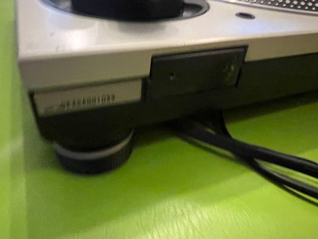 ア*ウ様 Technics SL-1200 MK5 ターンテーブル