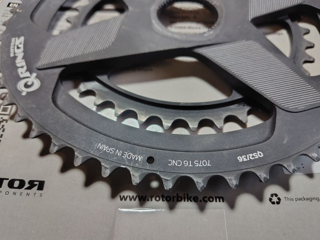 ROTOR Q RINGS DM オーバルチェーンリング 52/36T