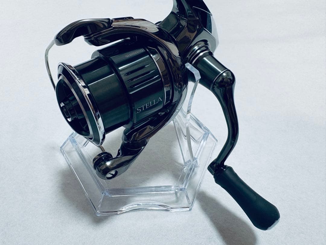シマノ 22ステラC2000SHG 【美品】