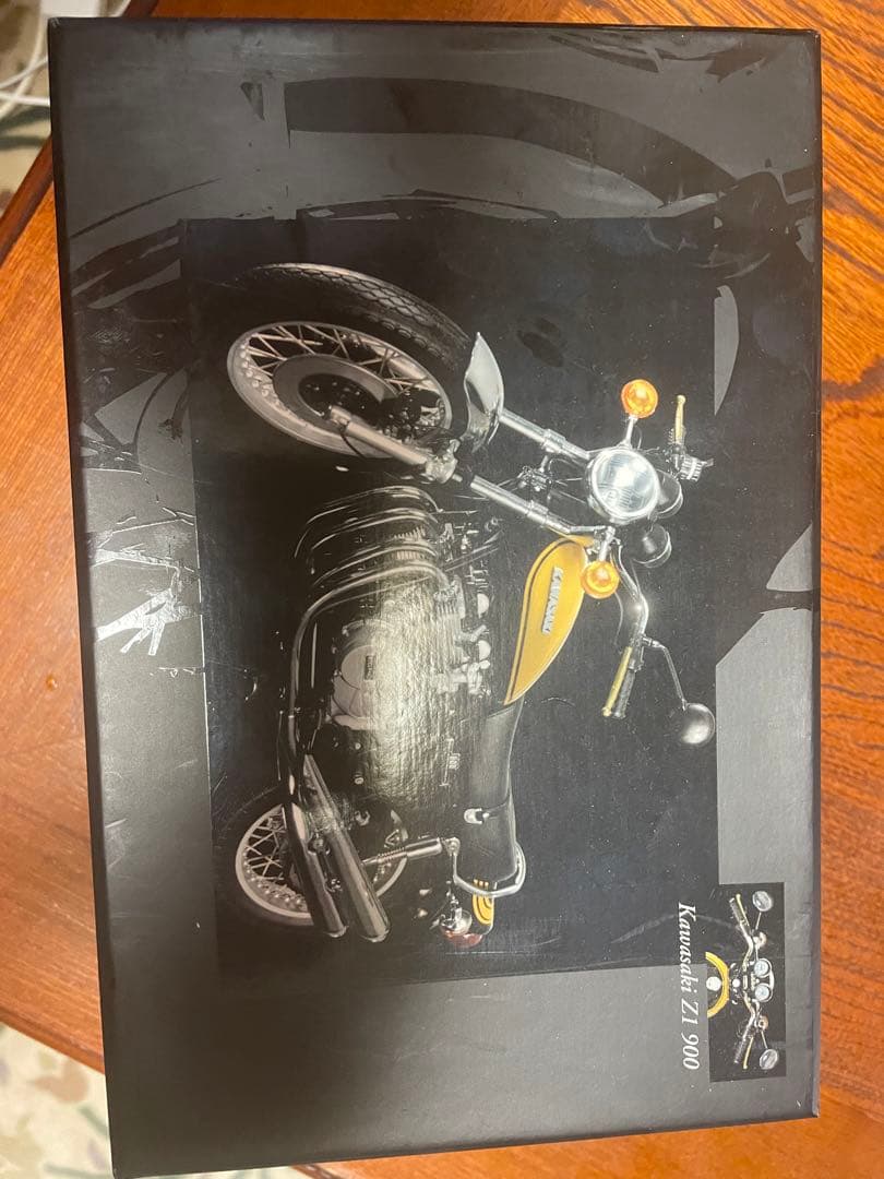 Kawasaki Z1 900 ミニチャンプス 1/12スケール