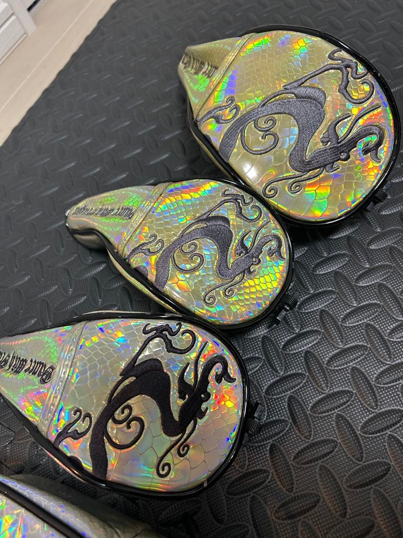 ダンスウィズドラゴン⭐︎ホログラムキャディバッグ
